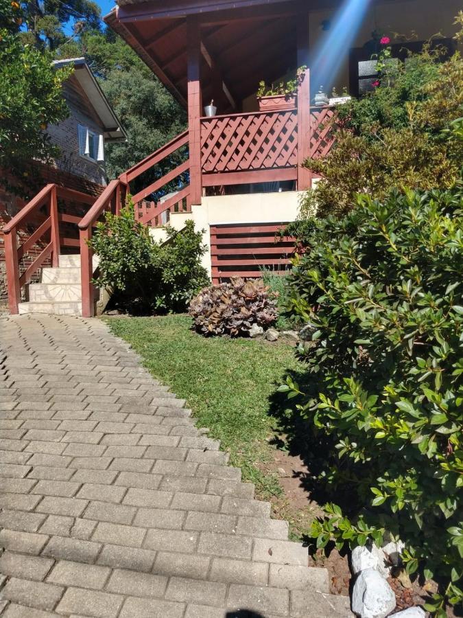 Hospedagem Dona Tania Canela Exterior photo