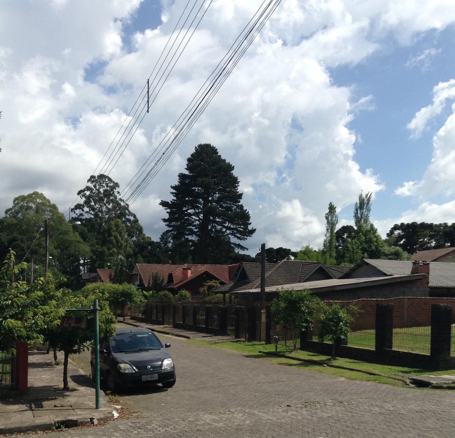 Hospedagem Dona Tania Canela Exterior photo